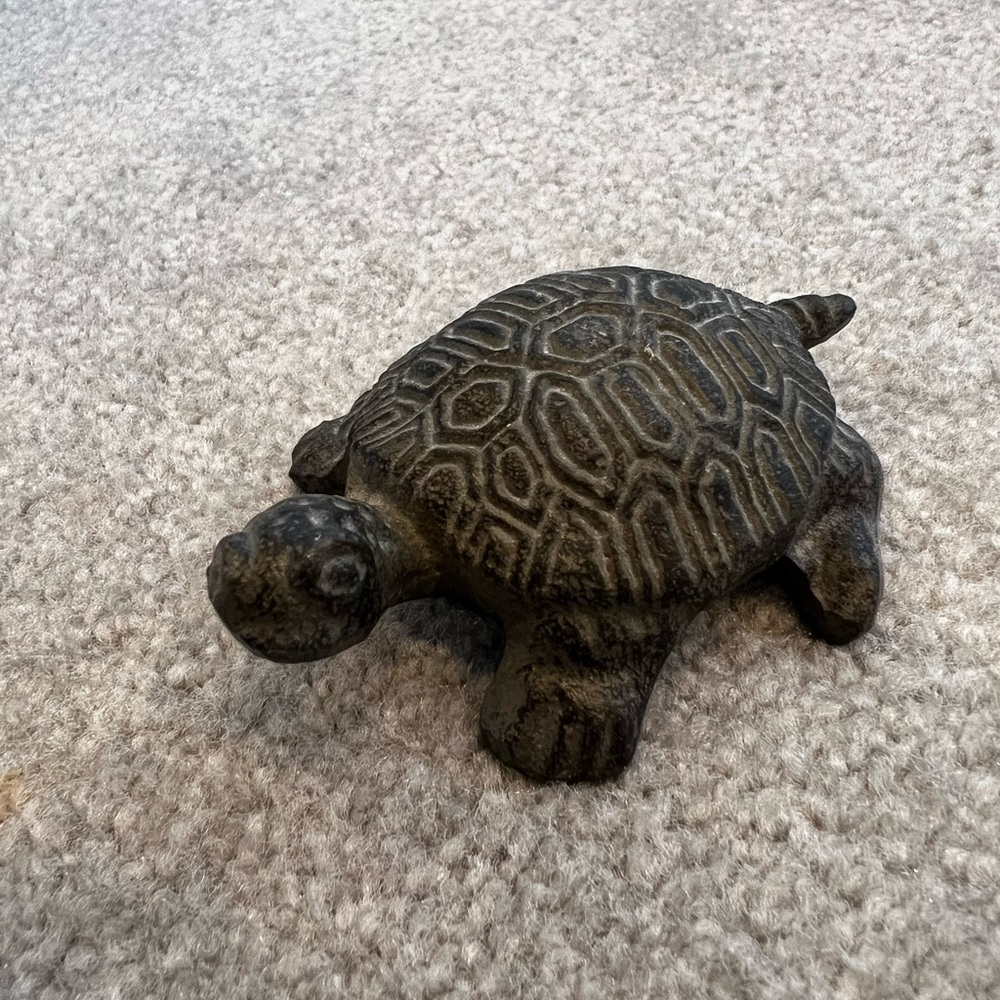 Vintage Iron Metal Small Sea Turtle Figuring!